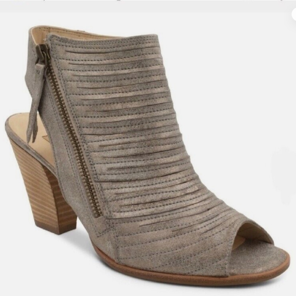 Paul Green Cayanne Gold Leather Peep toe heel booties women size 5.5